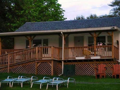 Gavin'S Iris H Country Inn Cornwallville Esterno foto