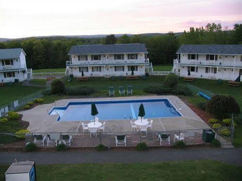 Gavin'S Iris H Country Inn Cornwallville Esterno foto