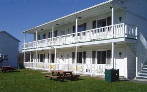 Gavin'S Iris H Country Inn Cornwallville Esterno foto