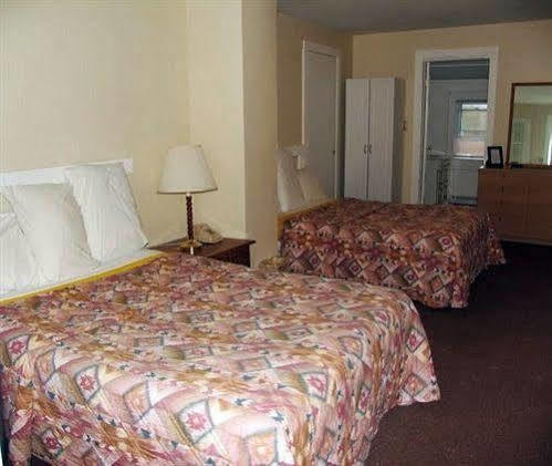 Gavin'S Iris H Country Inn Cornwallville Esterno foto
